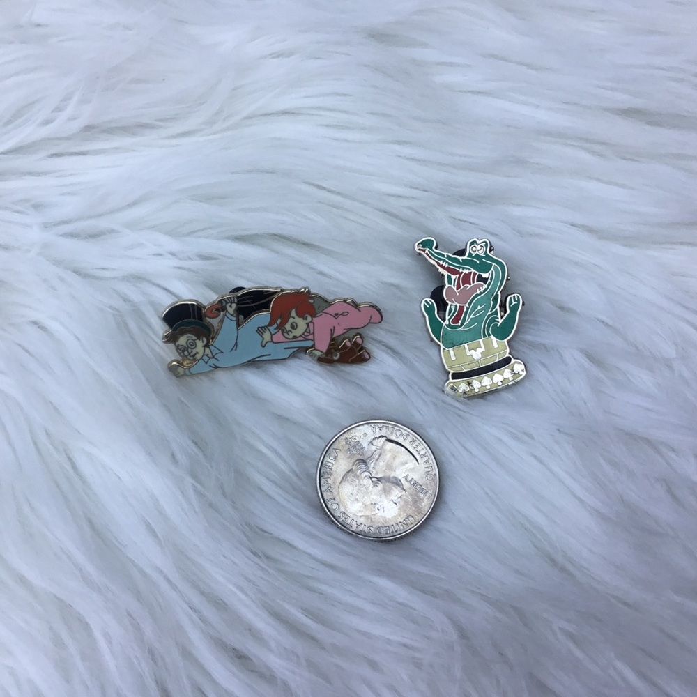 Disney pins